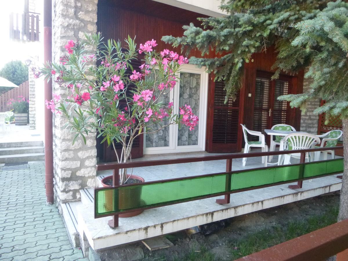 Oleander Holiday House Siófok Habitación foto